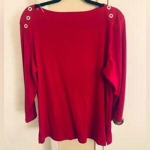 - New Karen Scott Top size 0X /14w 🎁